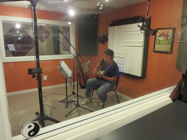 Allen Kitselman of the Bitter Liberals lays down a resonator track on Aceldema